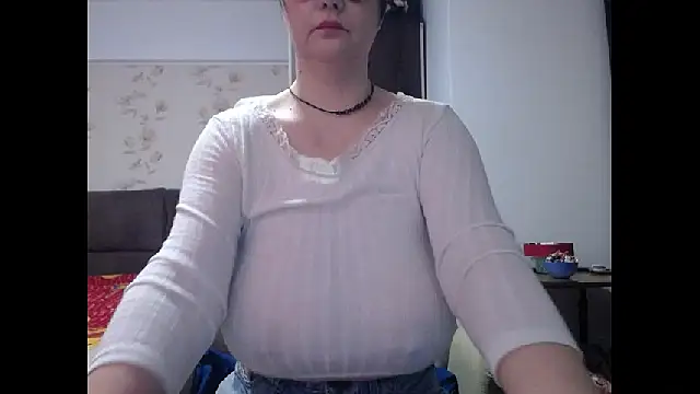 Snapshot of Mary_x chatting on 02.24.26 Mary x online show from 02.24.26