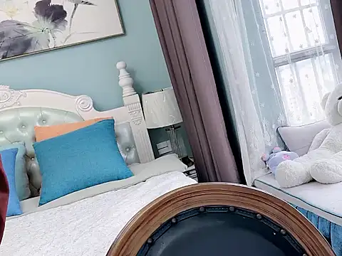 sarah111 online show from 10.21.25