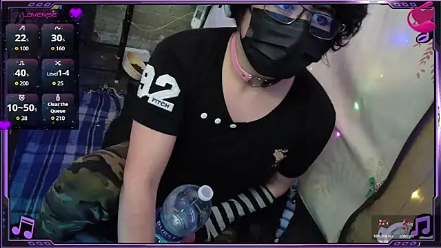 Snapshot of Ftm_Bunny chatting on 04.26.26 Ftm Bunny online show from 04.26.26