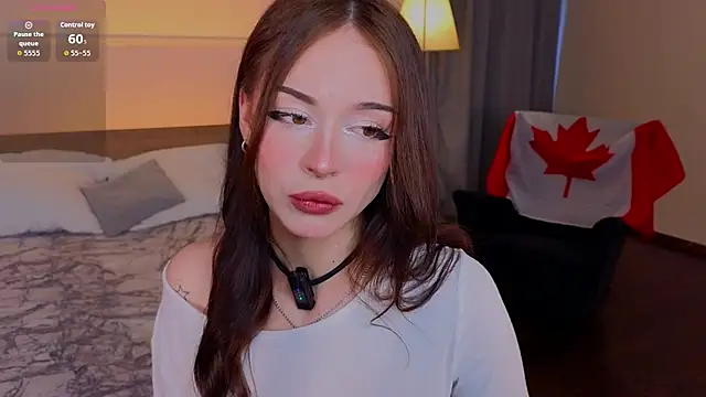 Snapshot of Adetta chatting on 06.09.26 Adetta online show from 06.09.26