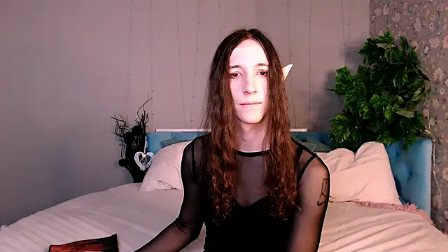 SilverMuse online show from 12.16.25