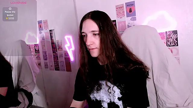 SilverMuse online show from 02.04.26