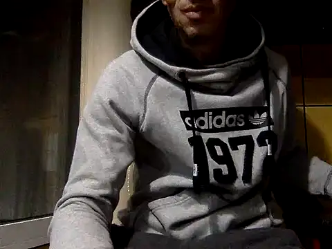 Snapshot of adiluci1 chatting on 10.24.25 adiluci1 online show from 10.24.25