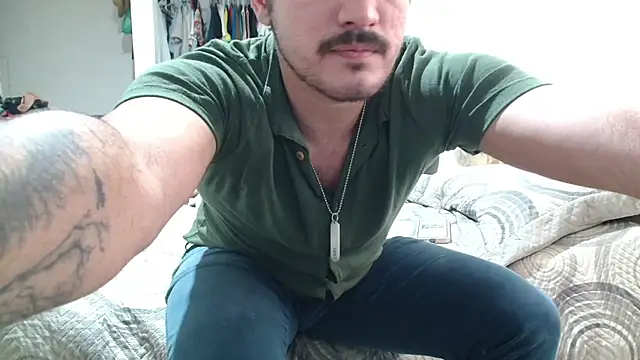 Snapshot of Leonino231 chatting on 02.10.26 Leonino231 online show from 02.10.26