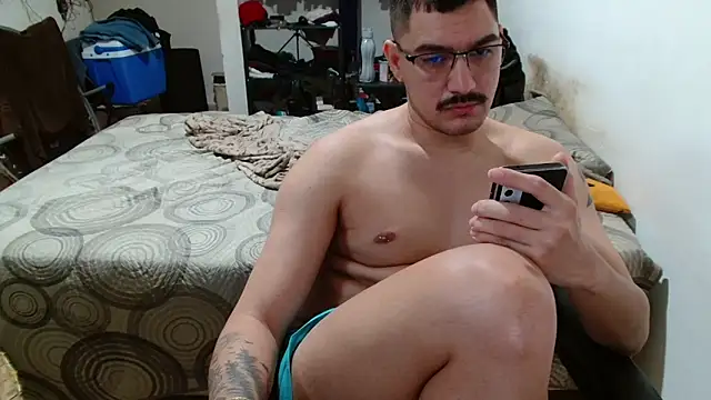 Snapshot of Leonino231 chatting on 02.16.26 Leonino231 online show from 02.16.26