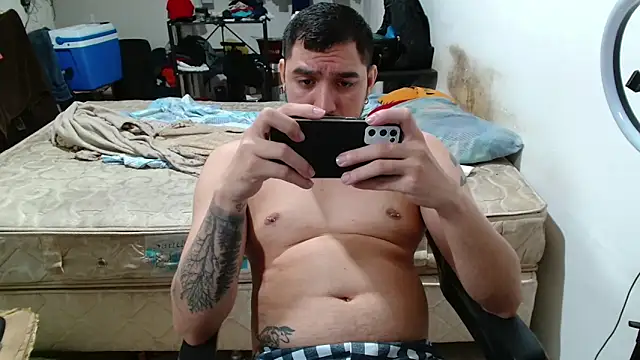 Snapshot of Leonino231 chatting on 02.27.26 Leonino231 online show from 02.27.26