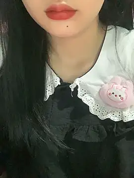 Linhtruong  online show from 11.17.25