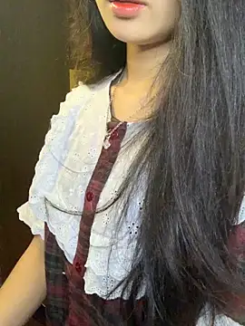 Nhinhi18 online show from 04.09.26