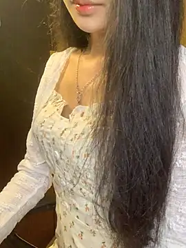 Nhinhi18 online show from 04.13.26