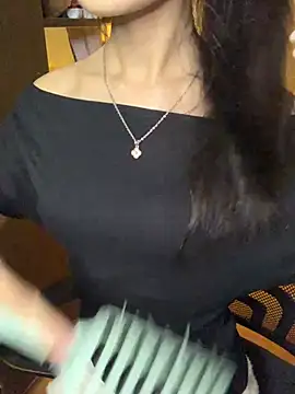 Snapshot of Nhinhi18 chatting on 07.05.26 Nhinhi18 online show from 07.05.26