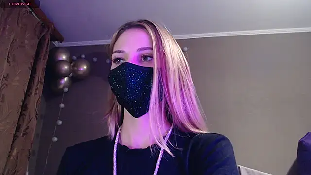 Iris lave online show from 11.06.25