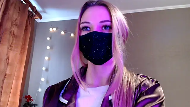 Snapshot of Iris_lave chatting on 02.04.26 Iris lave online show from 02.04.26