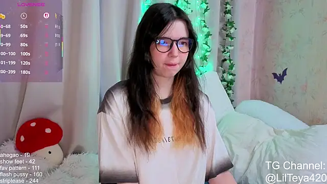 little Teya online show from 11.14.25