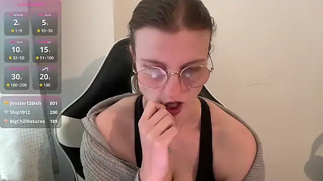 BustyKellyXXX online show from 03.06.26