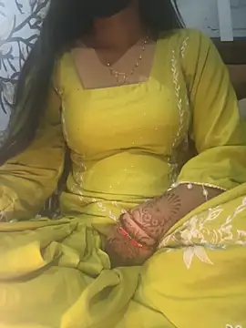 Snapshot of Mannu_rani chatting on 10.13.25 Mannu rani online show from 10.13.25