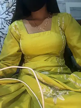 Snapshot of Mannu_rani chatting on 10.15.25 Mannu rani online show from 10.15.25