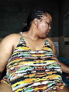 Snapshot of Moretl chatting on 01.17.26 Moretl online show from 01.17.26