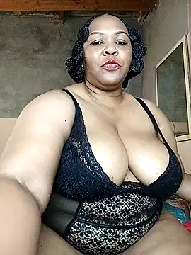 Snapshot of Moretl chatting on 03.21.26 Moretl online show from 03.21.26