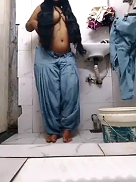 Snapshot of jaanu_sex_girl chatting on 10.09.25 jaanu sex girl online show from 10.09.25