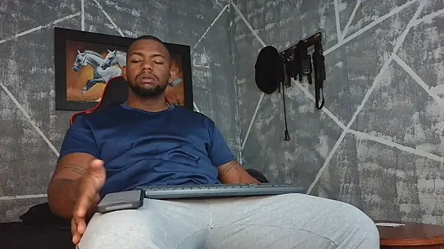 Snapshot of big_blackmen19 chatting on 03.03.26 big blackmen19 online show from 03.03.26