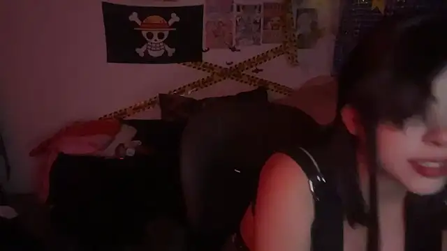 PixelKitty  online show from 10.31.25