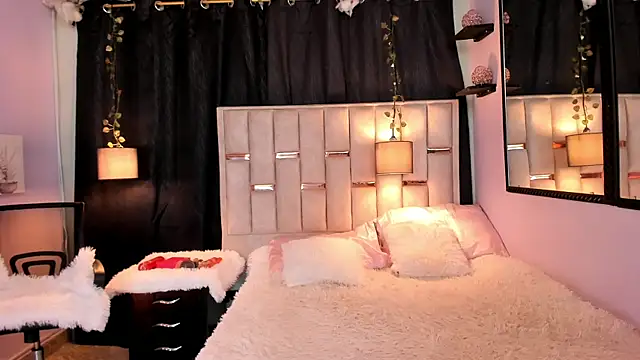 Hanzking01 online show from 12.18.25