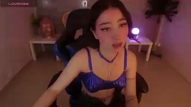 venuss09 s online show from 09.09.25