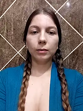 Arianna Moss online show from 10.22.25