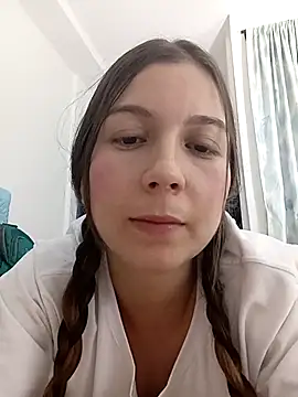 Arianna Moss online show from 12.03.25