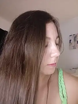 Snapshot of Arianna_Moss chatting on 07.23.26 Arianna Moss online show from 07.23.26