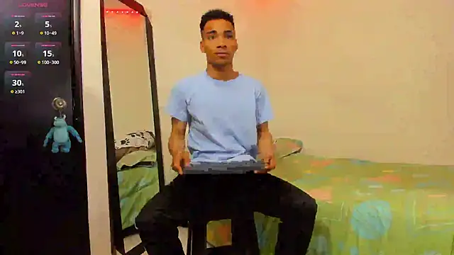 Snapshot of kenan_2601 chatting on 10.09.25 kenan 2601 online show from 10.09.25