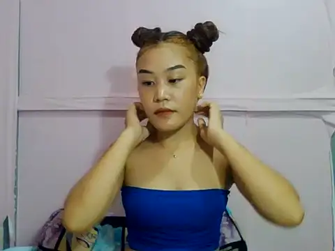 Snapshot of YourWildestDoll chatting on 05.23.26 YourWildestDoll online show from 05.23.26