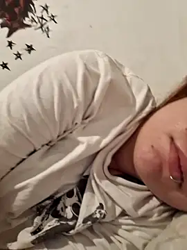 Snapshot of hotjengg44 chatting on 04.01.26 hotjengg44 online show from 04.01.26