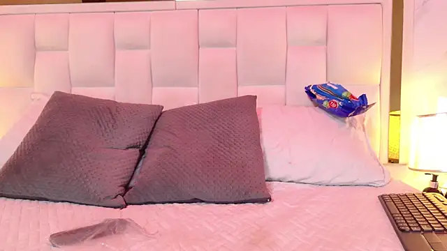 kity lovee1 online show from 10.15.25