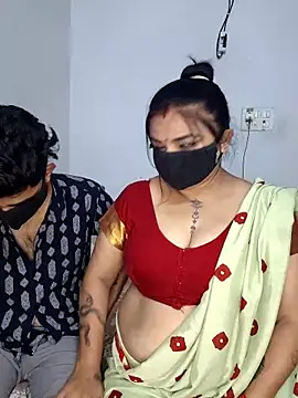 Snapshot of Hot_Anjali_123 chatting on 10.18.25 Hot Anjali 123 online show from 10.18.25