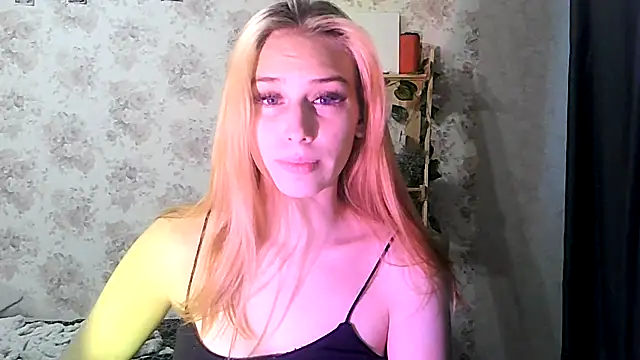 ClaireLaSweet online show from 10.19.25