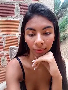 Snapshot of chaparritahot99 chatting on 11.04.25 chaparritahot99 online show from 11.04.25