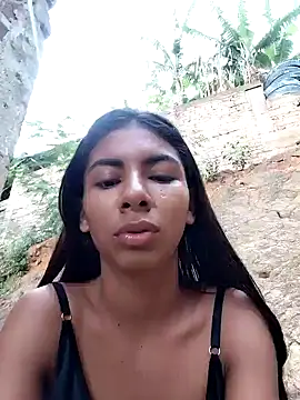 Snapshot of chaparritahot99 chatting on 11.05.25 chaparritahot99 online show from 11.05.25