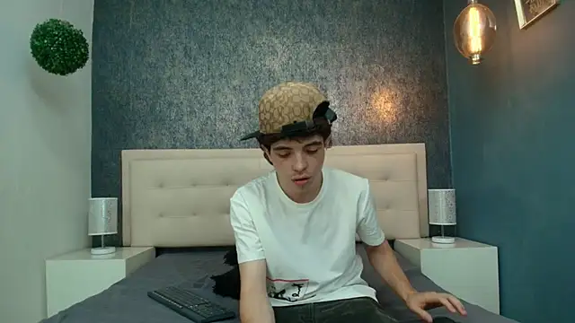 dia fax18 online show from 09.13.25