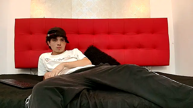 dia fax18 online show from 09.21.25