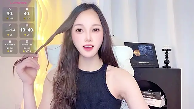 Snapshot of Aiyi909- chatting on 07.17.26 Aiyi909- online show from 07.17.26