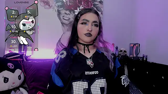 Snapshot of darki_shine chatting on 03.01.26 darki shine online show from 03.01.26