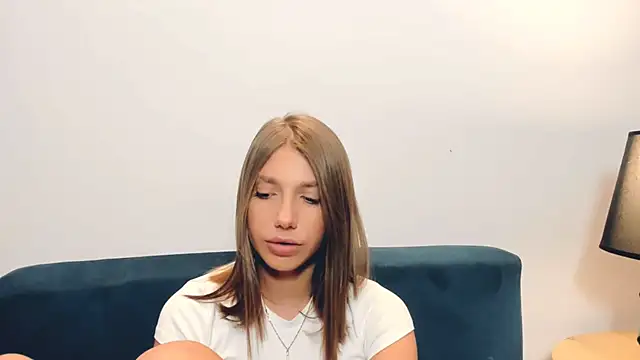 EmmaGorgeous online show from 03.06.26