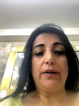 hotadhara01 online show from 12.19.25