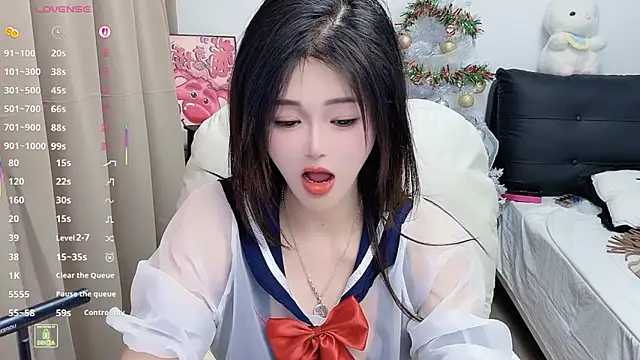 Snapshot of CeeKie chatting on 01.07.26 CeeKie online show from 01.07.26