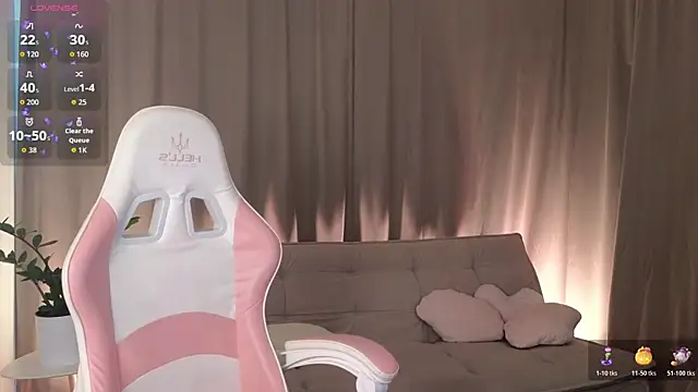 AlexsisFaee online show from 10.24.25