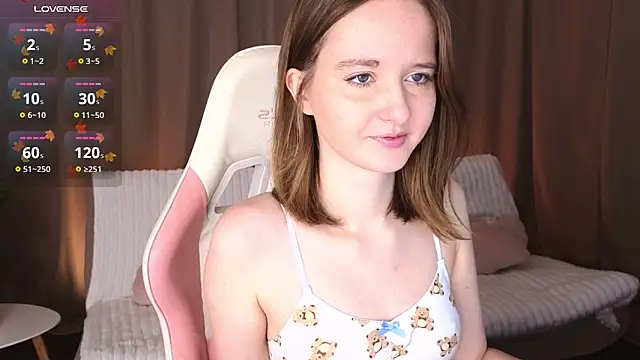 AlexsisFaee online show from 11.24.25