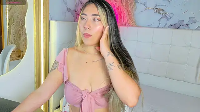  ManuVeelez online show from 12.21.25