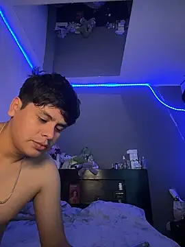 Snapshot of Kailertwink chatting on 07.02.26 Kailertwink online show from 07.02.26