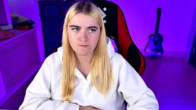 Stef Nicks online show from 09.15.25